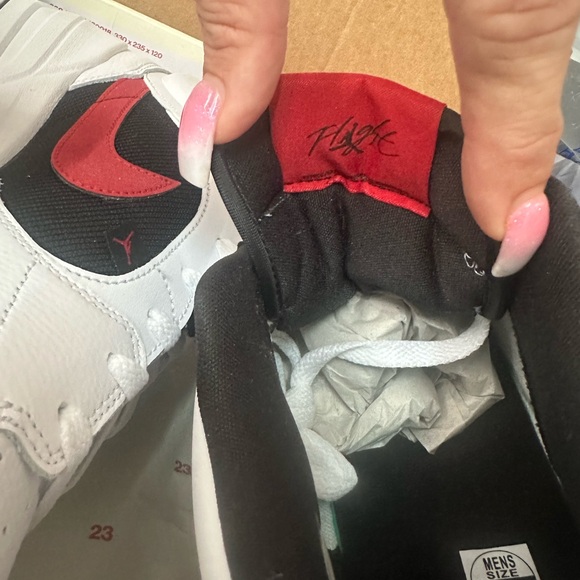 Jordan stadium 90 11.5 men’s White/Red/Black RARE NIB - Picture 7 of 9